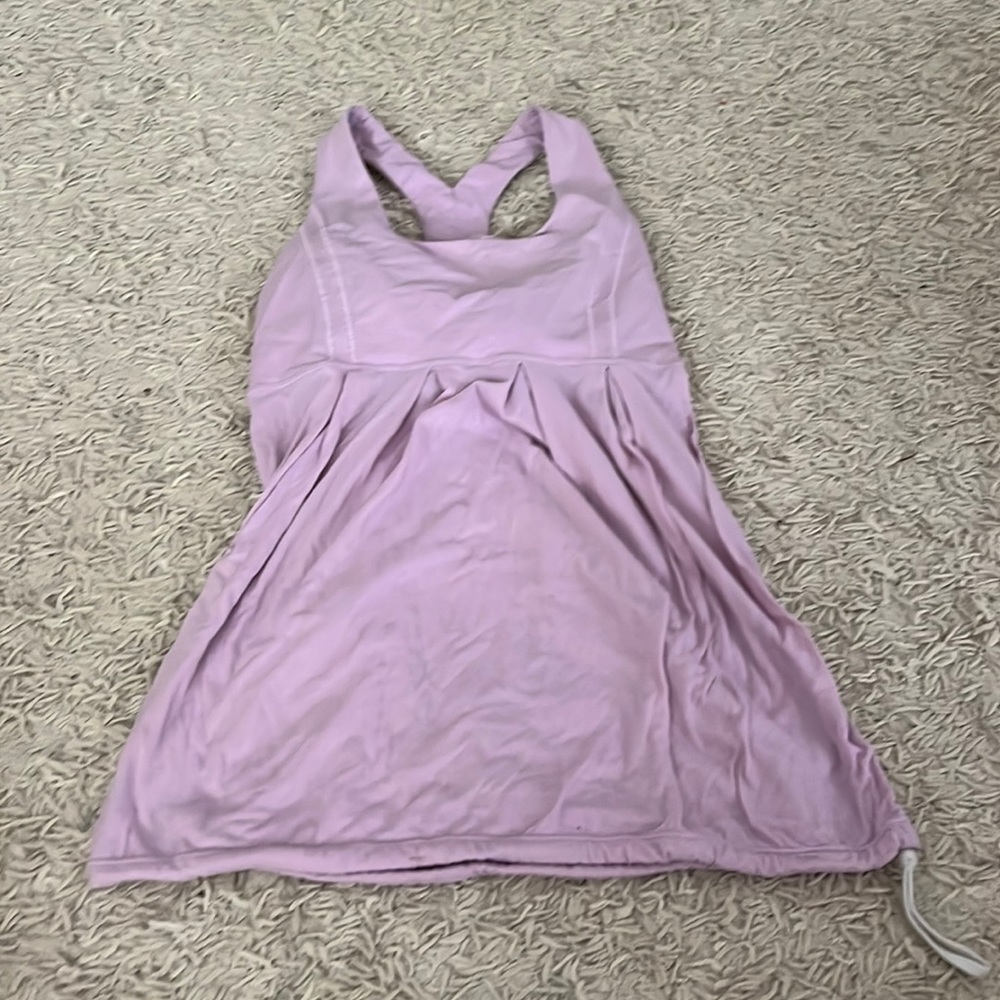 Lululemon tank